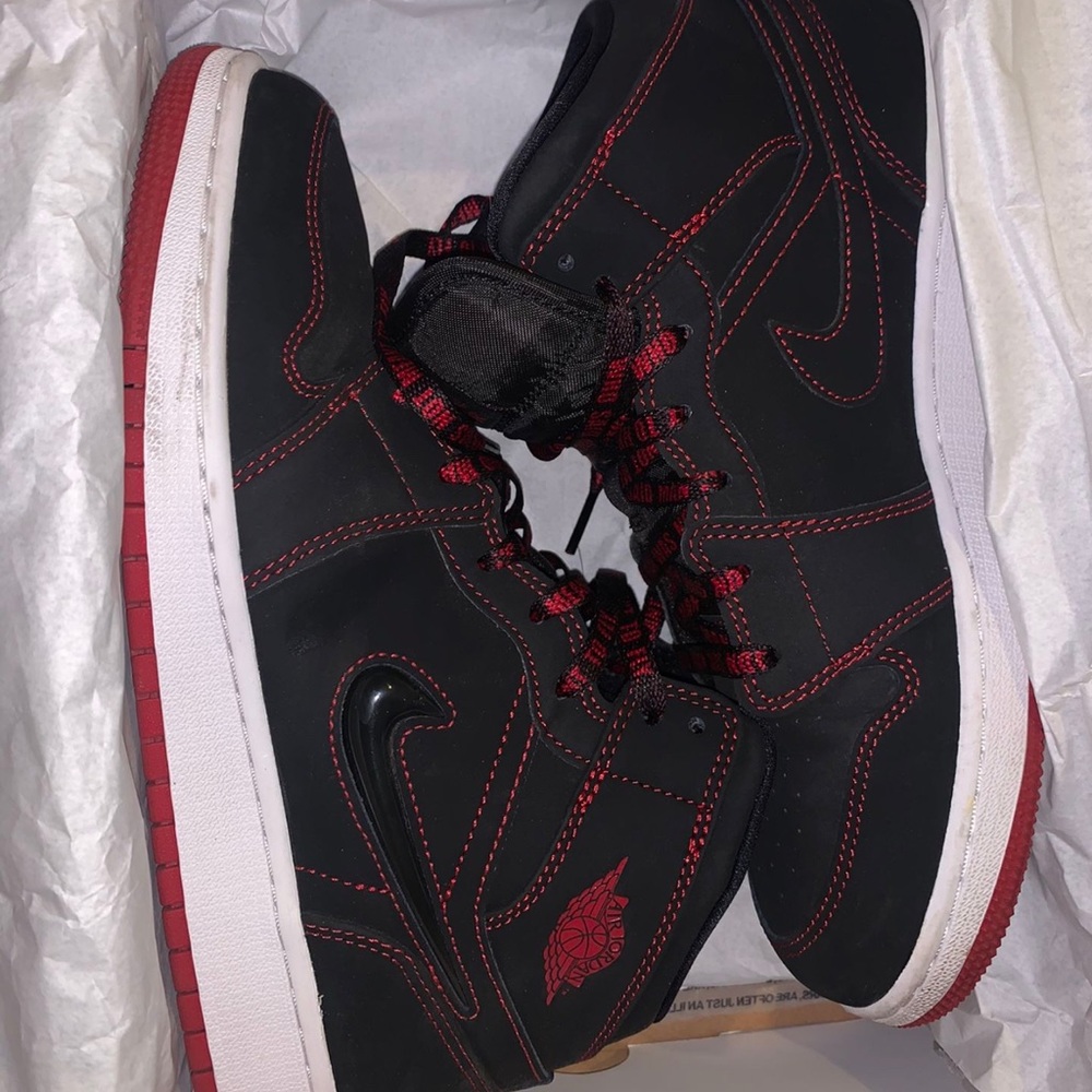 Fearless Jordans 7Y (womens 8.5)
